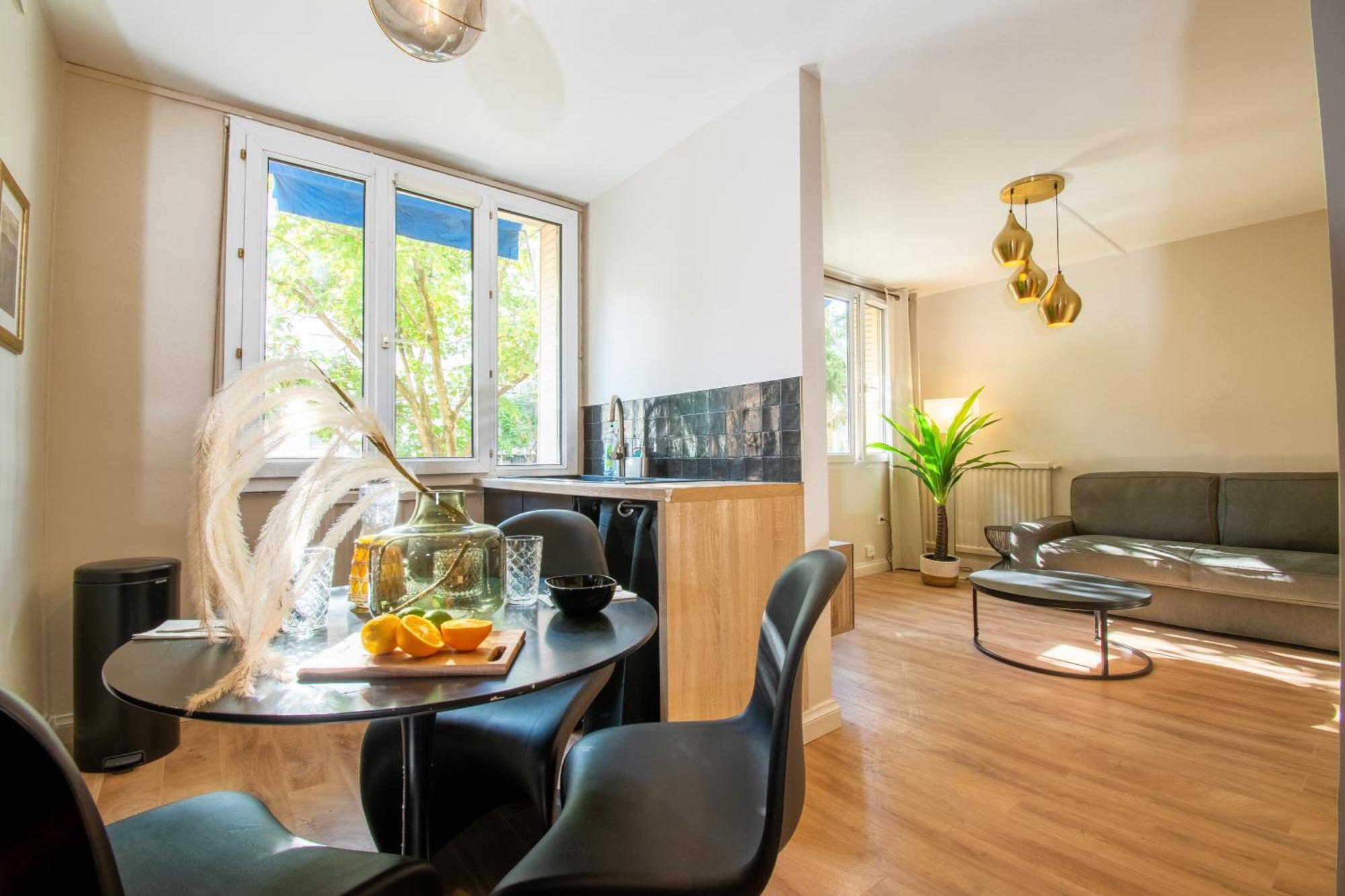 Suite Madison Villeurbanne Exterior foto